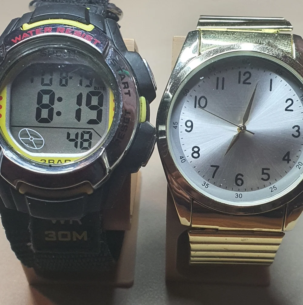 10/$20 Lot Of 2 Unbranded Men's Watches